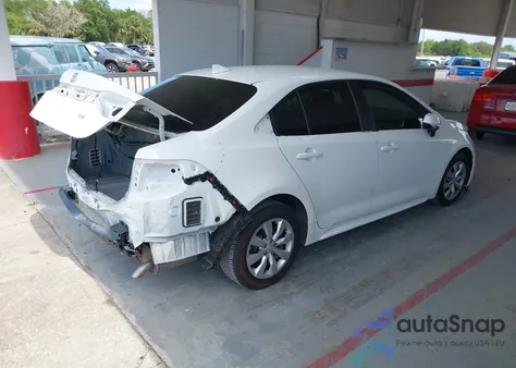 2022 Toyota Corolla Le z USA, uszkodzony, nr VIN JTDEPMAE9N3003780
